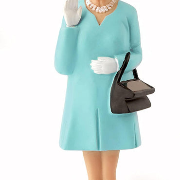 Solar Powered Waving Queen