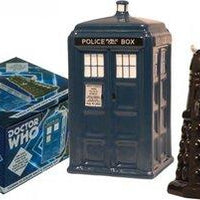 Dalek vs TARDIS Salt & Pepper Shakers
