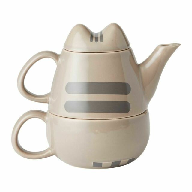 Pusheen Sculpted Tea for One T