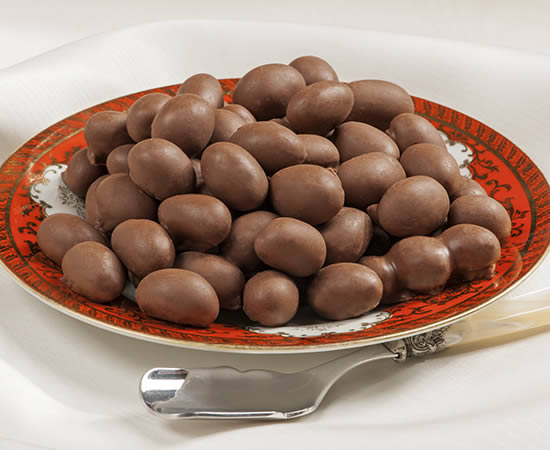 Milk Chocolate Peanuts